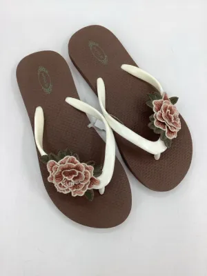 Joyfolie Child Size 5 Youth White Sandals/Flip Flops