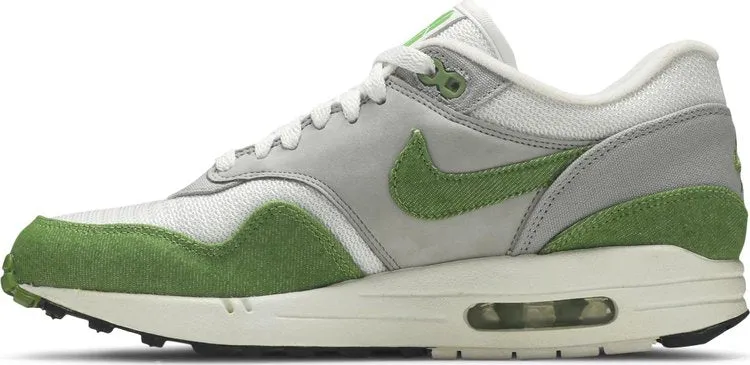 Limited edition Nike Patta x Air Max 1 Premium 'Chlorophyll' sneakers, green